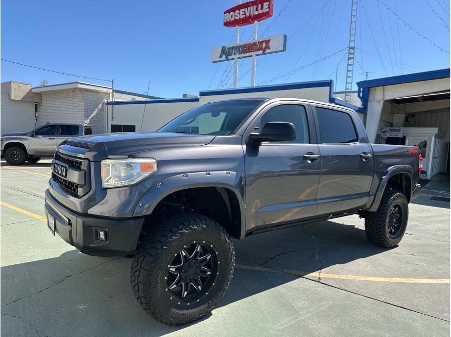 2014 Toyota Tundra 5.7 Auto 4WD SR5 Crew Max's photo