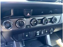 Vehicle Thumb #19