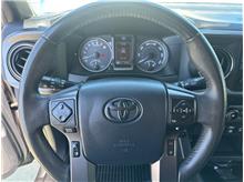 Vehicle Thumb #22
