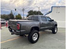 Vehicle Thumb #7