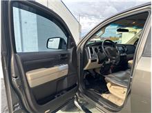 Vehicle Thumb #16
