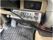 Vehicle Thumb #22