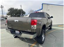 Vehicle Thumb #9