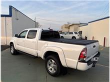 Vehicle Thumb #8