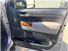 Vehicle Thumb #22