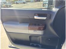 Vehicle Thumb #31