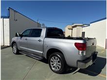 Vehicle Thumb #9