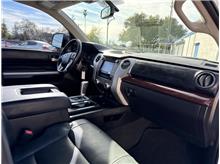 Vehicle Thumb #20