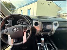 Vehicle Thumb #23