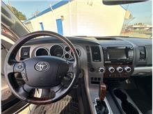 Vehicle Thumb #22