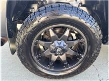 Vehicle Thumb #16