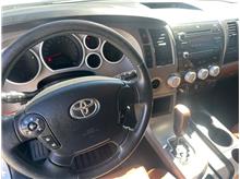 Vehicle Thumb #16