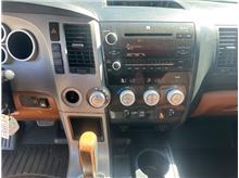 Vehicle Thumb #18