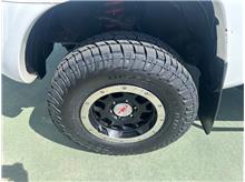 Vehicle Thumb #10