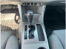Vehicle Thumb #17