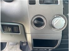 Vehicle Thumb #16