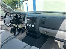 Vehicle Thumb #23