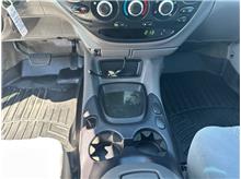 Vehicle Thumb #16