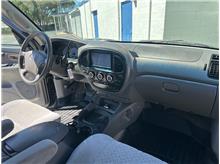 Vehicle Thumb #24