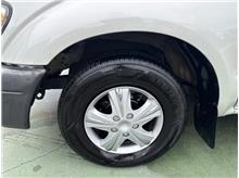 Vehicle Thumb #12