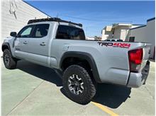 Vehicle Thumb #11