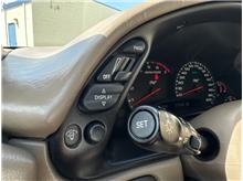 Vehicle Thumb #24