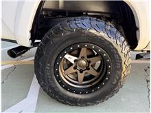 Vehicle Thumb #21