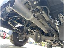 Vehicle Thumb #19