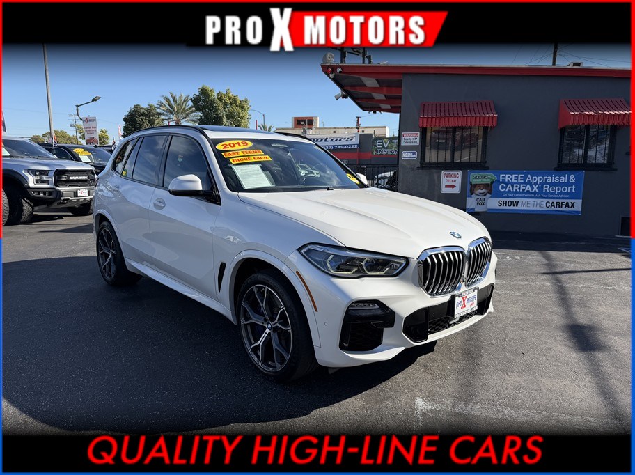 2019 BMW X5 50i's photo