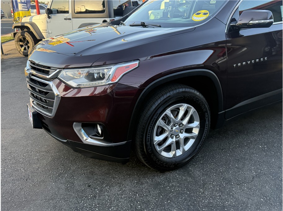 2020 Chevrolet Traverse 1LT - Photo 11