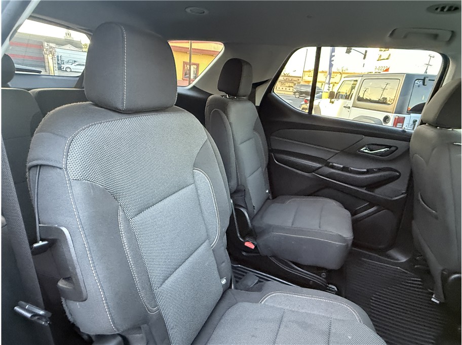 2020 Chevrolet Traverse 1LT - Photo 29