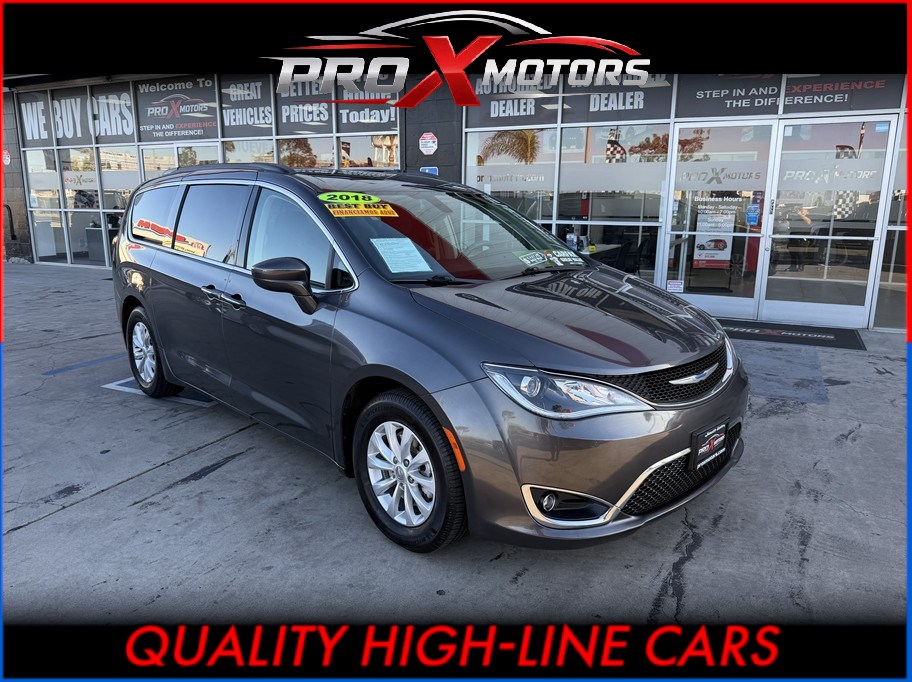 2018 Chrysler Pacifica Touring Plus
