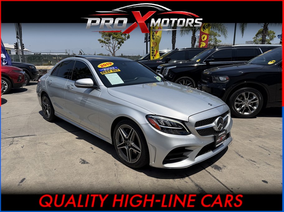 2019 Mercedes-Benz C-Class C300's photo