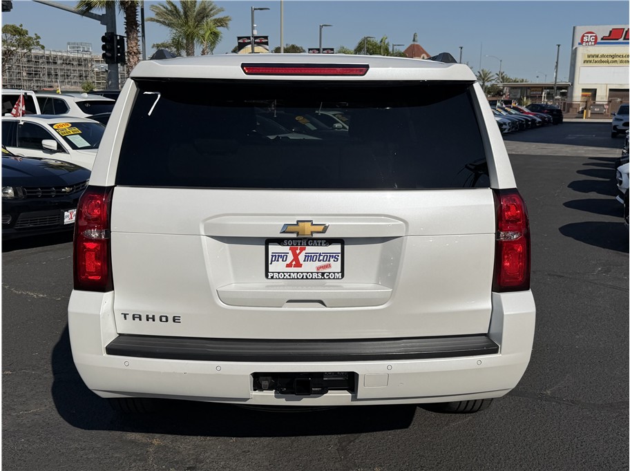 2017 Chevrolet Tahoe LT - Photo 11