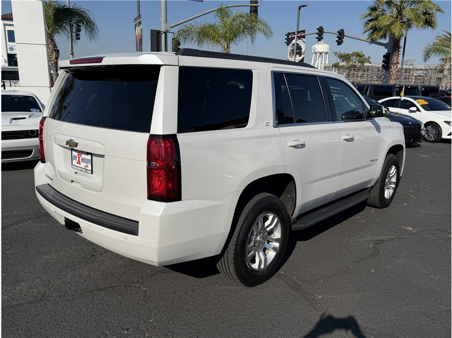 2017 Chevrolet Tahoe LT - Photo 12