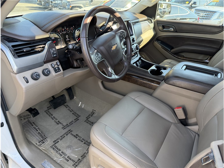 2017 Chevrolet Tahoe LT - Photo 16