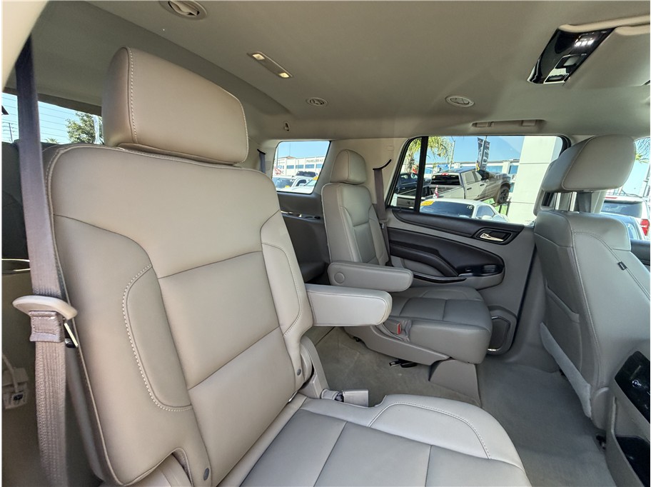 2017 Chevrolet Tahoe LT - Photo 28