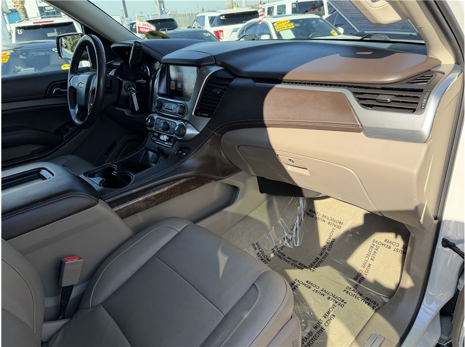 2017 Chevrolet Tahoe LT - Photo 32
