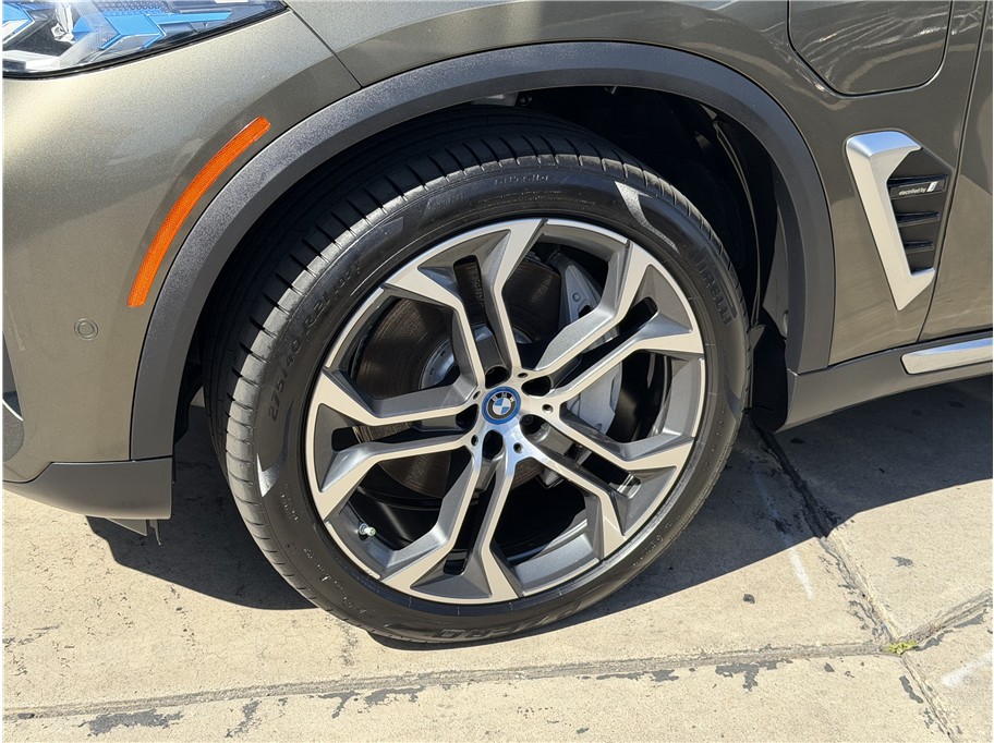 2024 BMW X5 50e - Photo 12