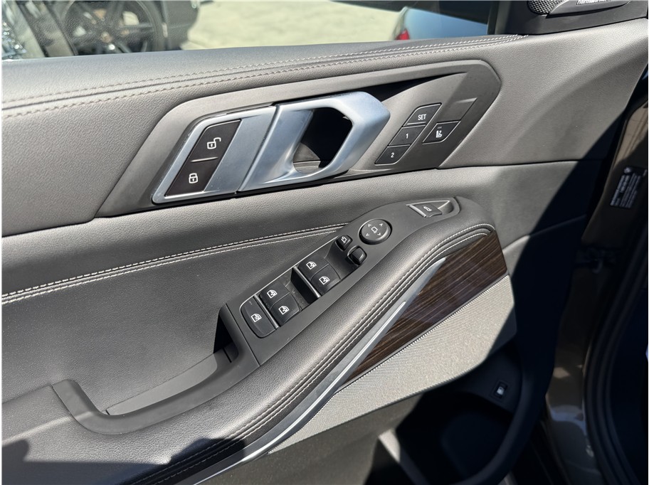 2024 BMW X5 50e - Photo 19