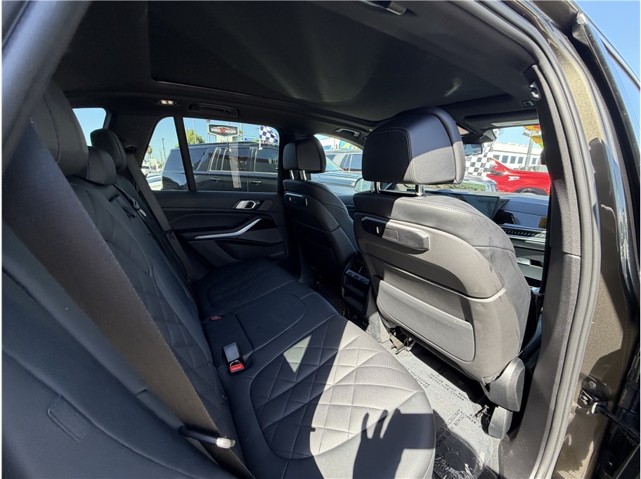 2024 BMW X5 50e - Photo 30