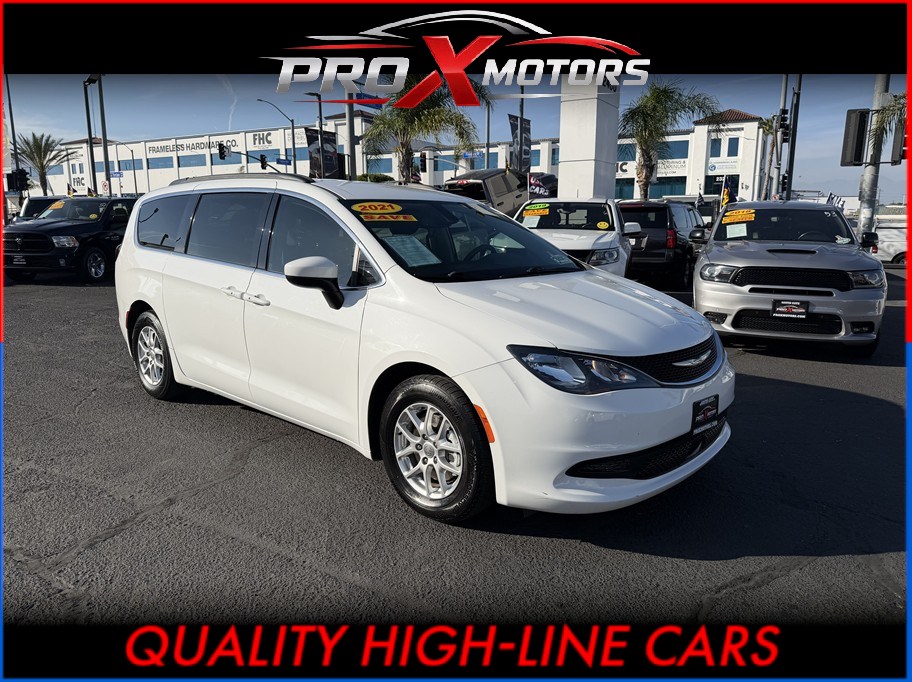 2021 Chrysler Voyager from Pro X Motors