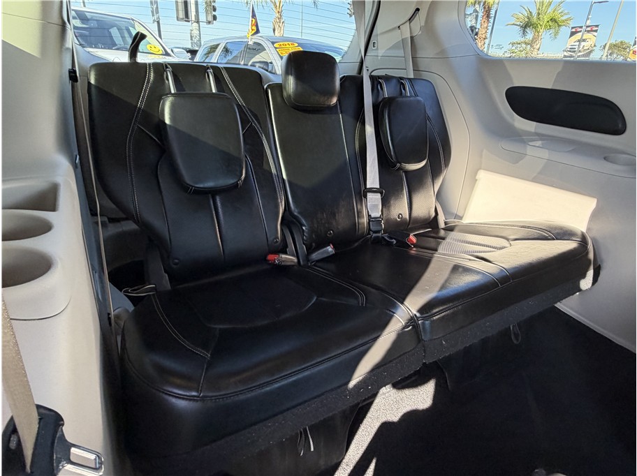 2021 Chrysler Voyager LXI - Photo 27