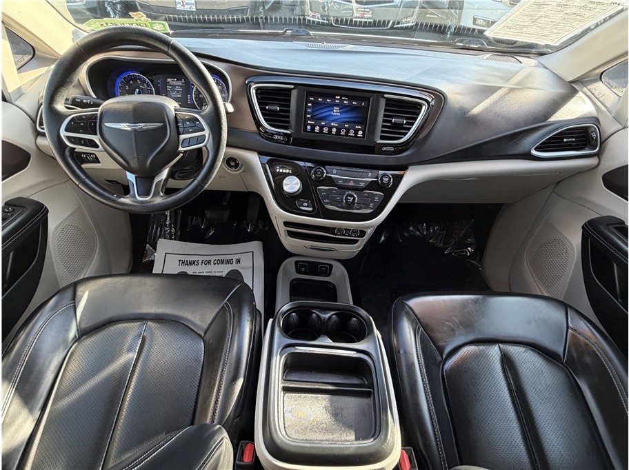 2021 Chrysler Voyager LXI - Photo 28