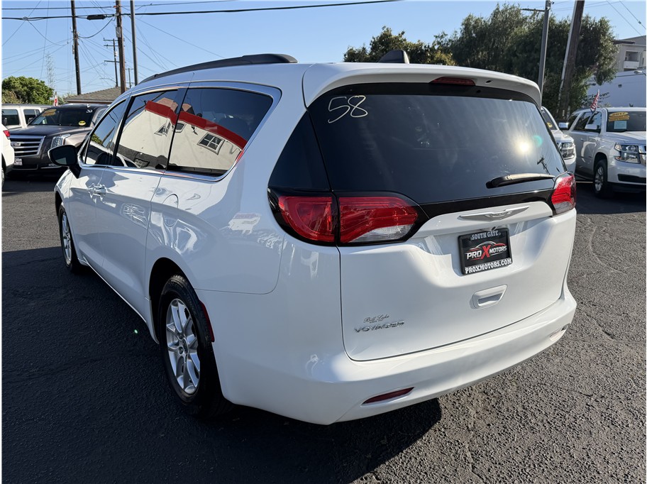 2021 Chrysler Voyager LXI - Photo 54
