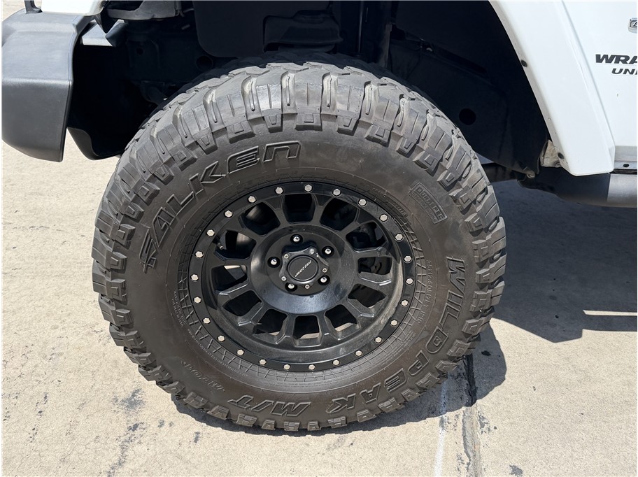 2015 Jeep Wrangler Unlimited Freedom Edition - Photo 12