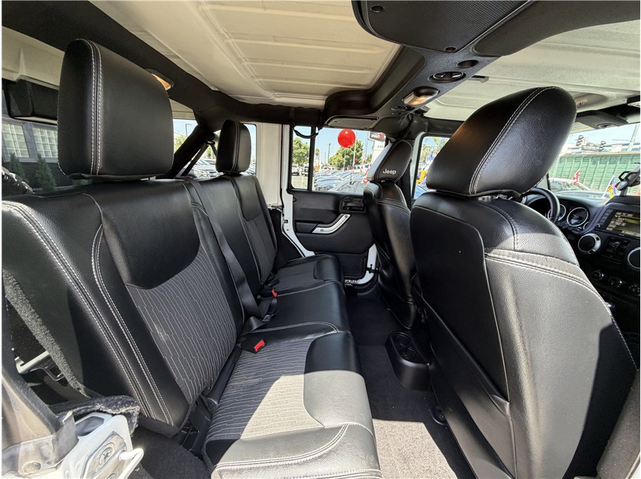2015 Jeep Wrangler Unlimited Freedom Edition - Photo 27