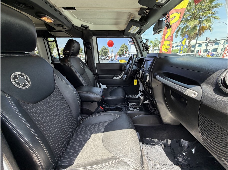 2015 Jeep Wrangler Unlimited Freedom Edition - Photo 31