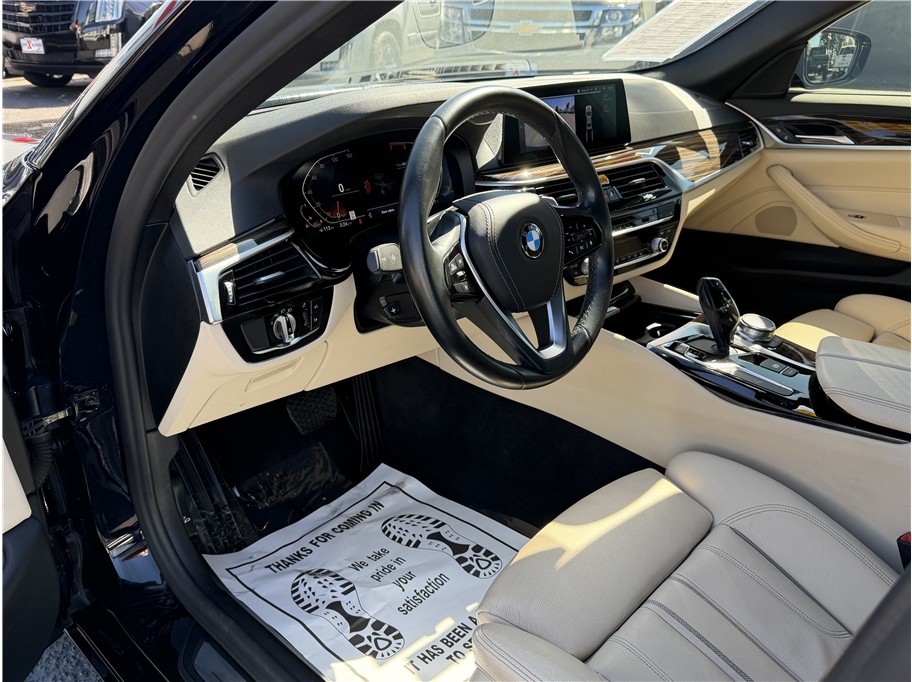 2020 BMW 5 Series 530i - Photo 16