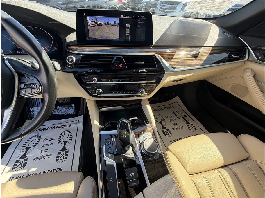 2020 BMW 5 Series 530i - Photo 36